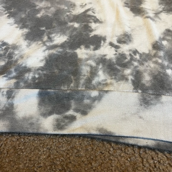 Fifth Sun Crewneck - Picture 2 of 6